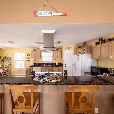 Relax At Our Beach Haven - Pet Friendly Galveston Exterior photo