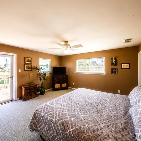 Relax At Our Beach Haven - Pet Friendly Galveston Exterior photo